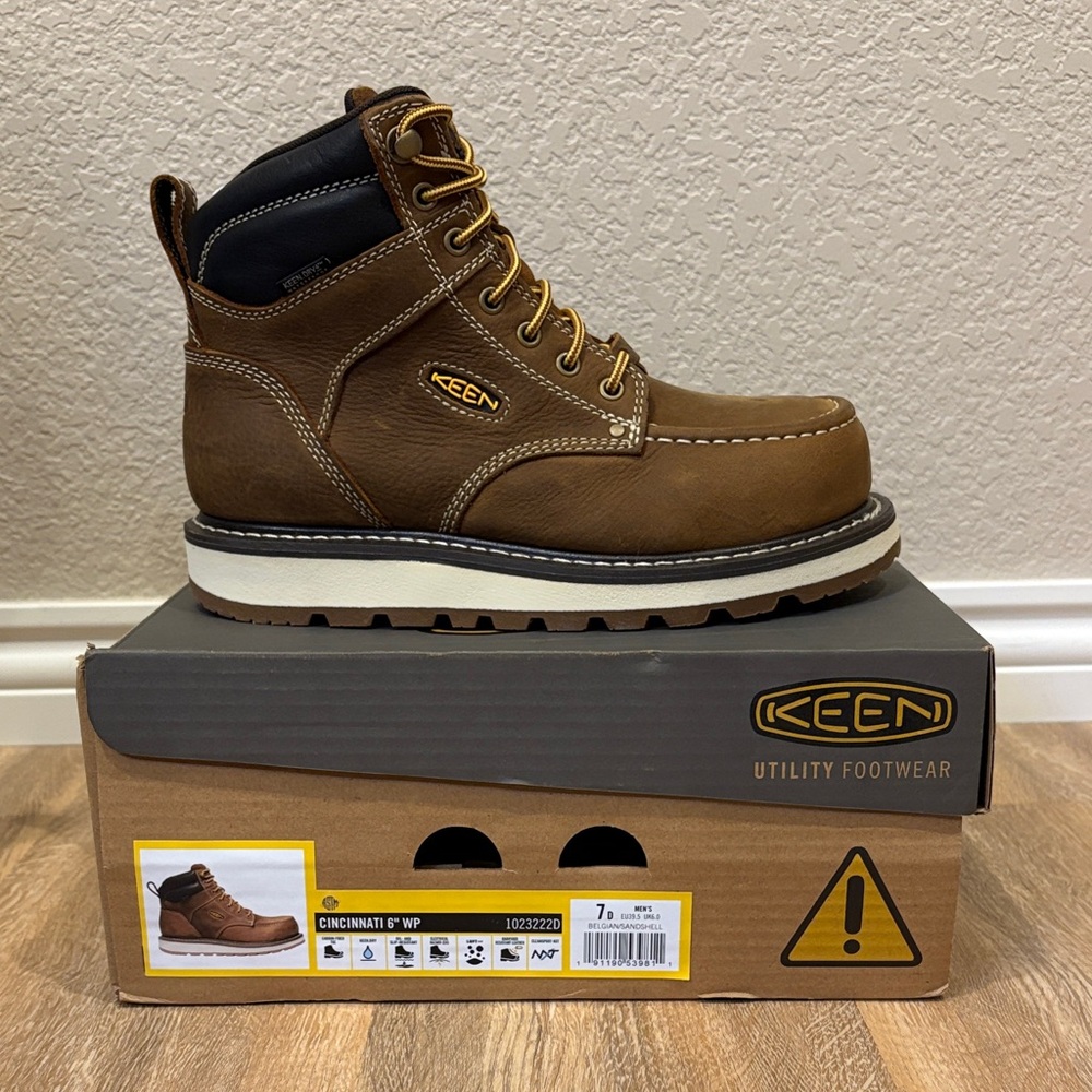 NWT KEEN Cincinnati Waterproof Work Boots 6” - Carbon Fiber Toe - 7 / EU39.5